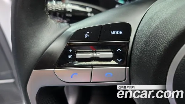 Hyundai AVANTE — Фото автомобиля 16