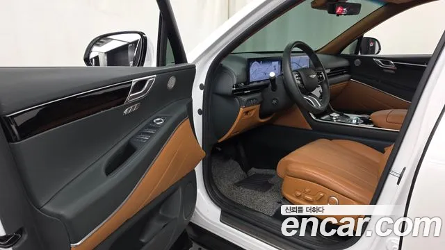 Genesis GV80 2.5T Бензин AWD — Фото автомобиля 8