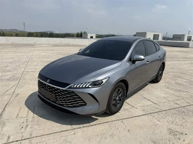 Фотография автомобиля — BYD Qin PLUS