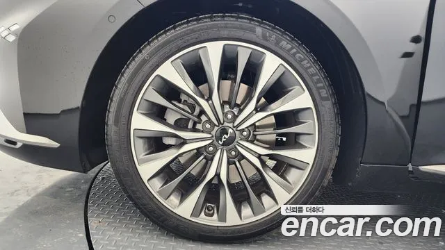 Kia K8 2.5 Бензин 2WD — Фото автомобиля 5