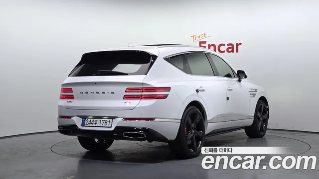 Genesis GV80 2.5T Бензин AWD — Фото автомобиля 2