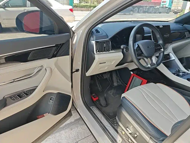 BYD Song PLUS — Фото автомобиля 11