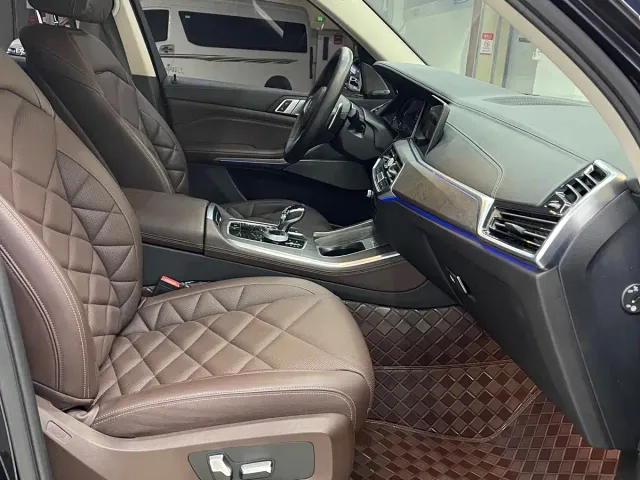 BMW X5 — Фото автомобиля 11