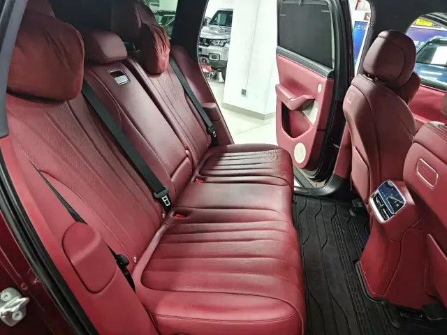Aito M7 — Фото автомобиля 5