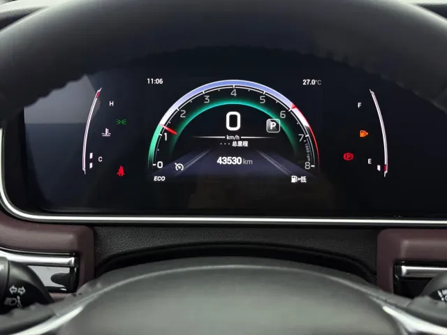 GAC Trumpchi M6 — Фото автомобиля 23