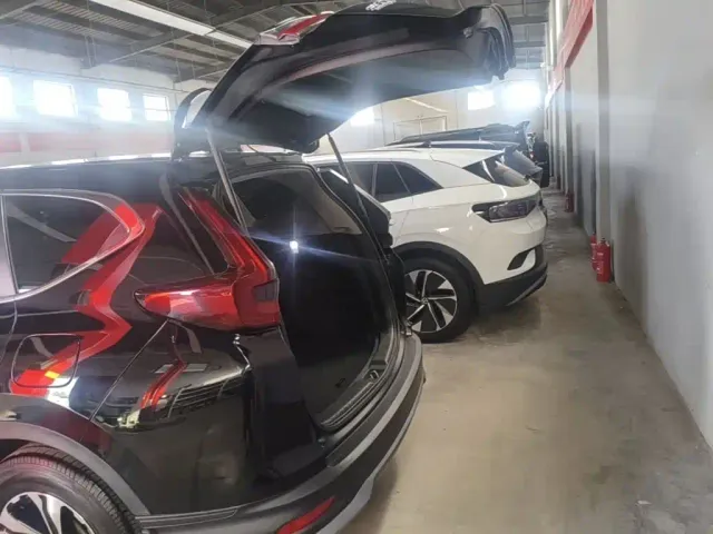 Honda CR-V — Фото автомобиля 18