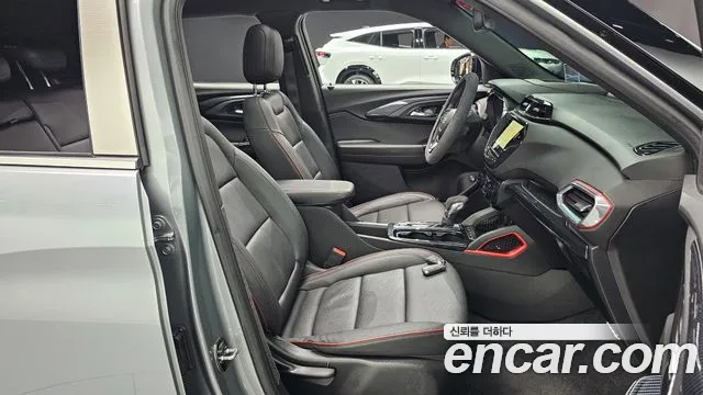 ChevroletGMDaewoo Trailblazer Trailblazer 1.3 турбо 4WD — Фото автомобиля 22