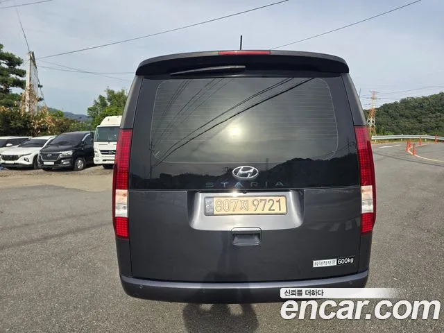 Hyundai Staria — Фото автомобиля 5