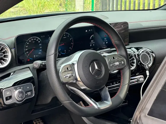 Mercedes-Benz CLA-Class — Фото автомобиля 9
