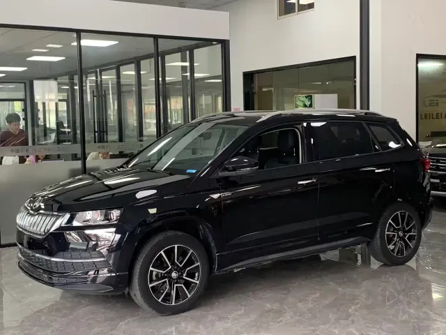 Фотография автомобиля — Skoda Karoq