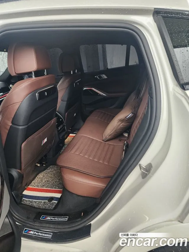 BMW X6 xDrive40i M Sport — Фото автомобиля 7
