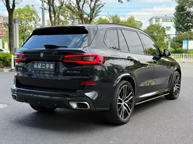 BMW X5 — Фото автомобиля 6