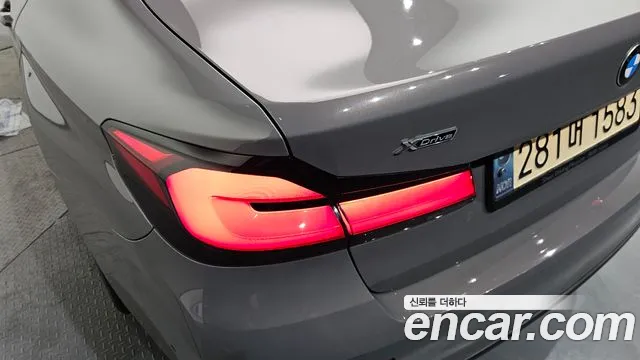 BMW 5-Series 5 серия (G30) 523d xDrive Luxury — Фото автомобиля 23