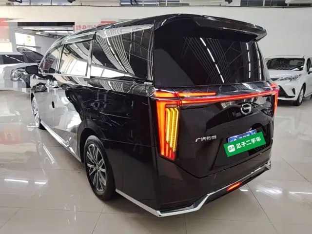 GAC Trumpchi M8 — Фото автомобиля 4