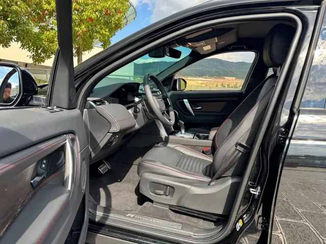Land Rover Discovery Sport — Фото автомобиля 18