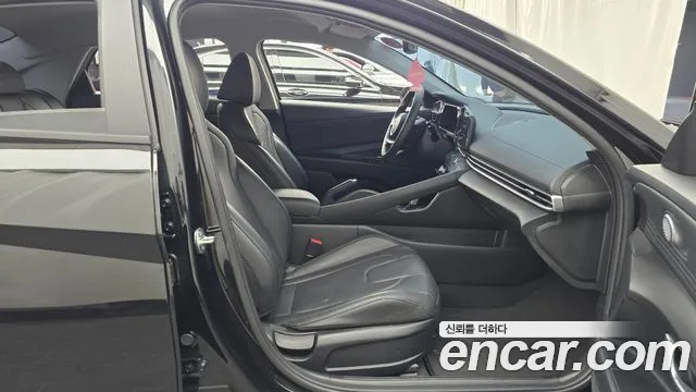 Hyundai Avante CN7 — Фото автомобиля 16