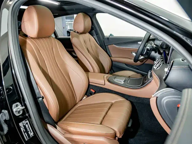 Mercedes-Benz E-Class — Фото автомобиля 19