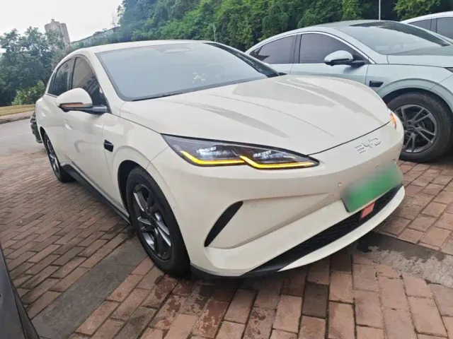 BYD Seal 06 — Фото автомобиля 3