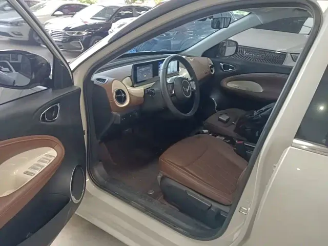 Wuling Bingo — Фото автомобиля 15