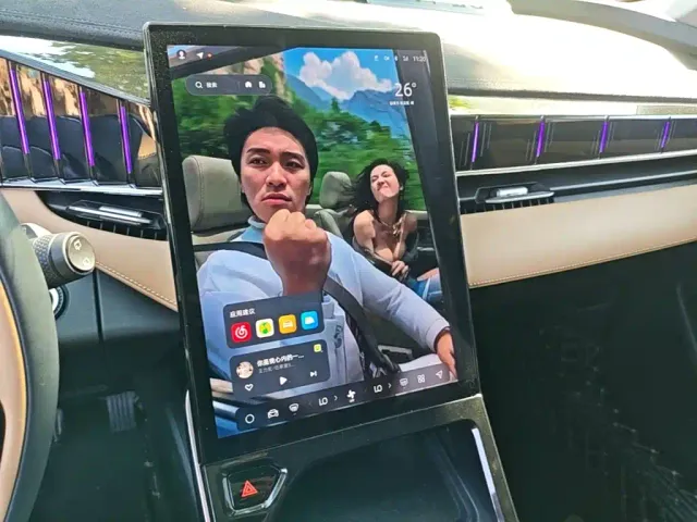 Geely Boyue L — Фото автомобиля 12