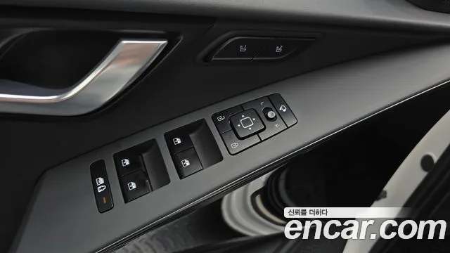 Kia Niro The All New Niro — Фото автомобиля 25