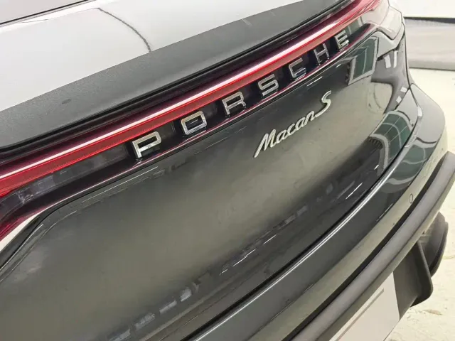 Porsche Macan — Фото автомобиля 9