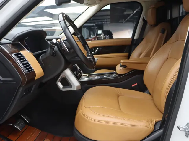 Land Rover Range Rover — Фото автомобиля 9