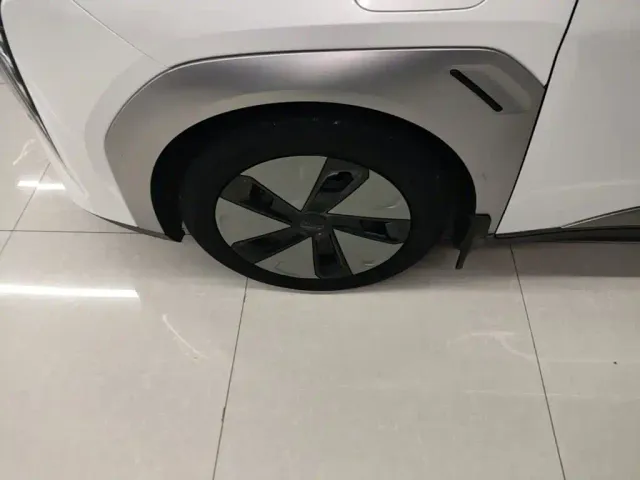 GAC Aion Y — Фото автомобиля 22