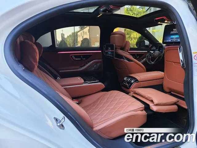 Mercedes-Benz S-Class W223 — Фото автомобиля 13