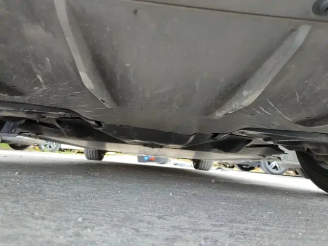 Tesla Model 3 — Фото автомобиля 24