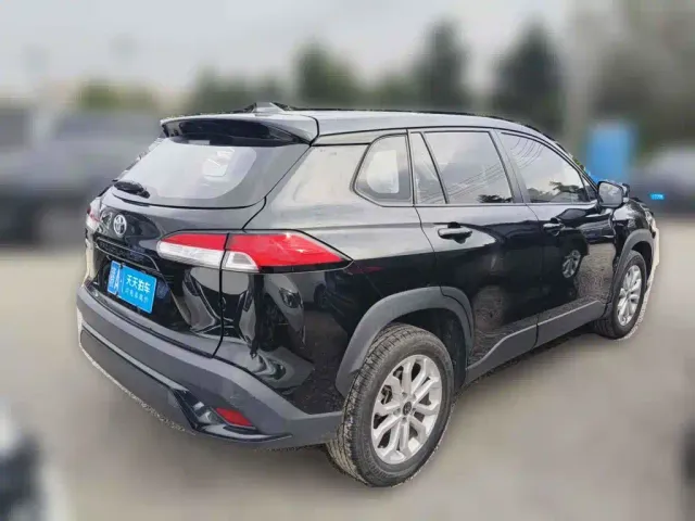 Toyota Frontlander — Фото автомобиля 5