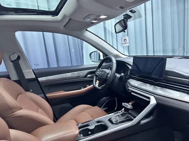 Geely Vision X6 — Фото автомобиля 14