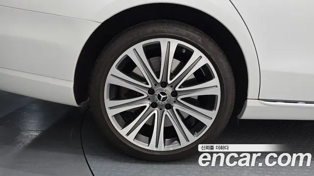 Mercedes-Benz E-Class W213 — Фото автомобиля 5