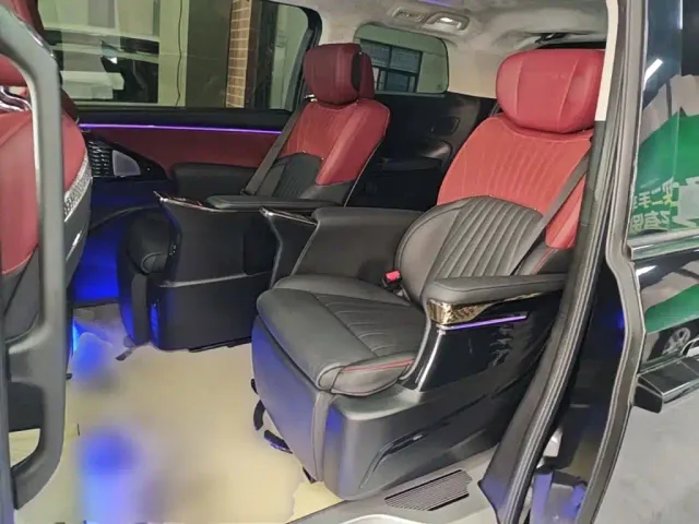 GAC Trumpchi E9 — Фото автомобиля 16