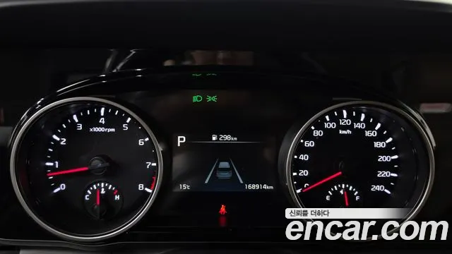 Kia Carnival 4th Gen — Фото автомобиля 11