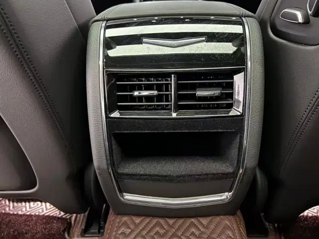 Cadillac CT6 — Фото автомобиля 13