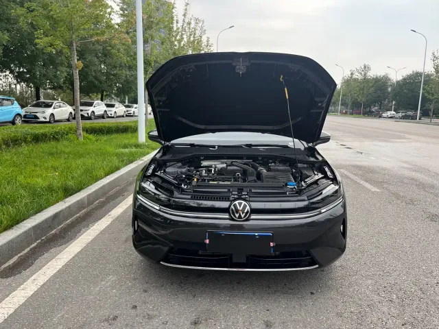 Volkswagen Sagitar — Фото автомобиля 17