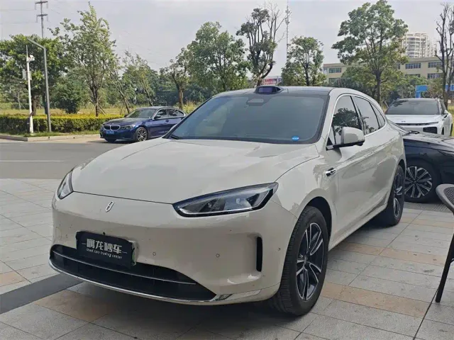 Фотография автомобиля — Aito M5