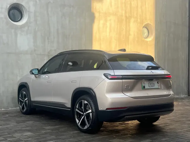 Nio ES7 — Фото автомобиля 6