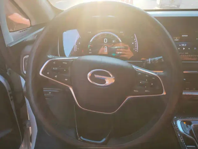 GAC Trumpchi M6 — Фото автомобиля 15