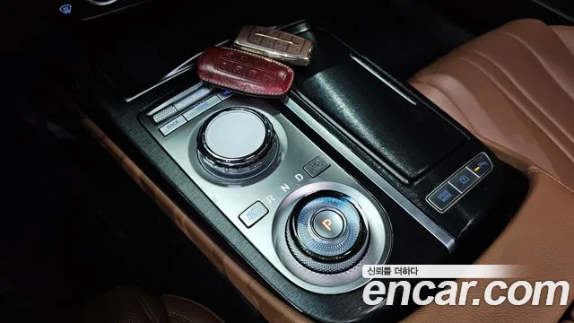 Genesis G80 RG3 — Фото автомобиля 12