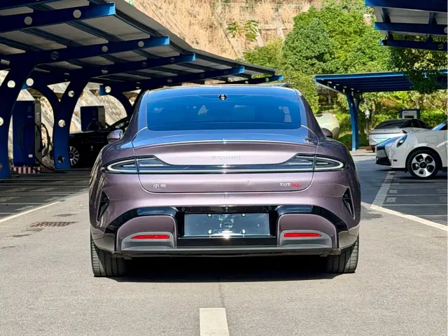 Xiaomi SU7 — Фото автомобиля 5