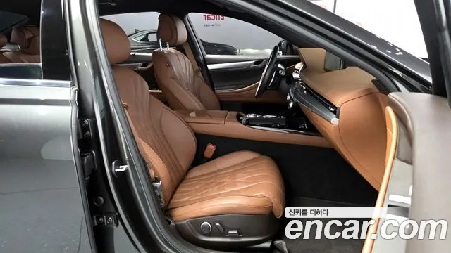 Genesis G80 Бензин 2.5 турбо AWD — Фото автомобиля 11