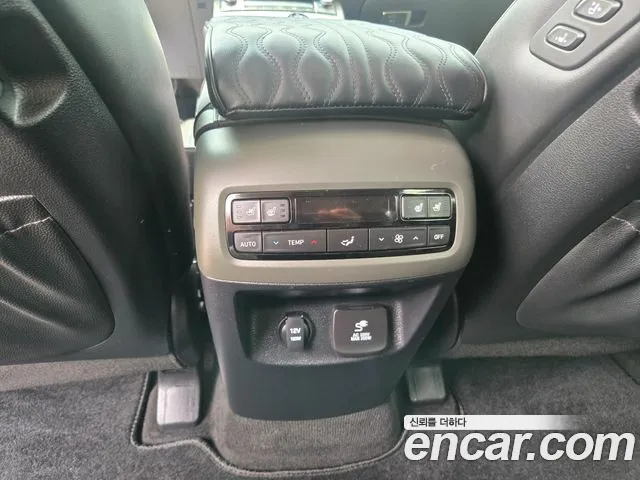 Hyundai Palisade Palisade Бензин 3.8 4WD — Фото автомобиля 17