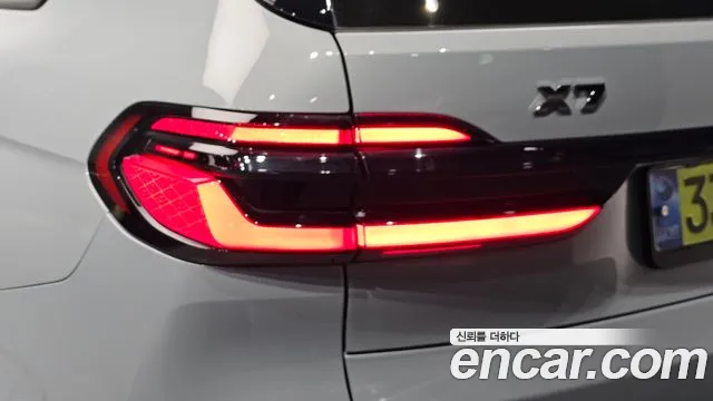 BMW X7 — Фото автомобиля 23