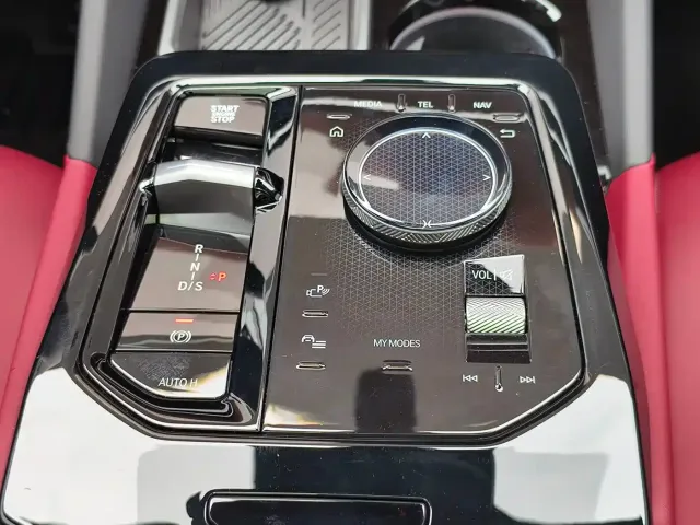 BMW 5 Series — Фото автомобиля 26