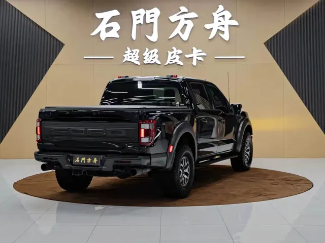 Ford F-150 Raptor — Фото автомобиля 3