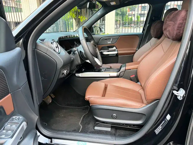 Mercedes-Benz EQB — Фото автомобиля 9