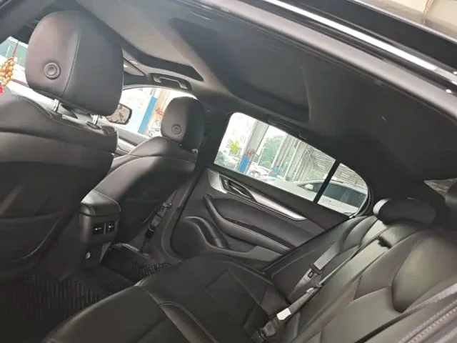 Cadillac CT5 — Фото автомобиля 17