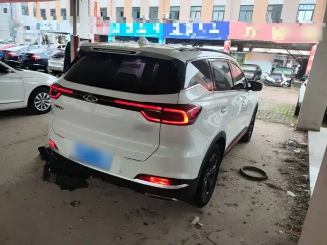 Chery Tiggo 7 — Фото автомобиля 6
